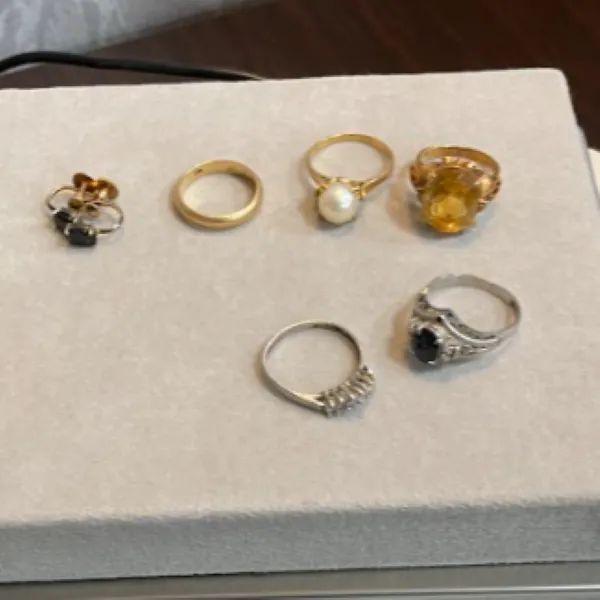 プラチナ　リング　2点　金アクセサリー　4点